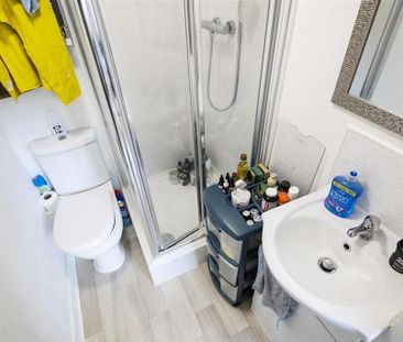 6 bedroom house to rent - Photo 4