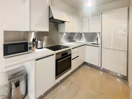 1 bedroom flat to rent - Photo 4