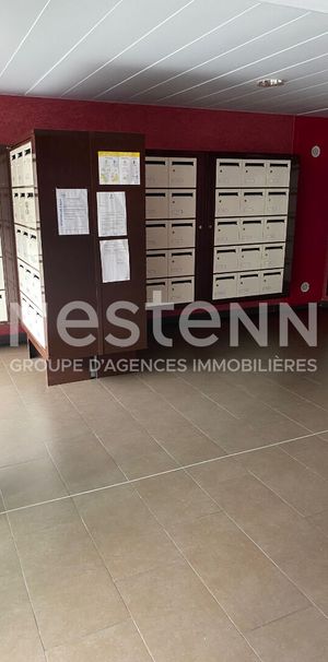 Appartement à louer - Photo 2