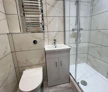 7 bedroom house of multiple occupation to rent - Photo 6