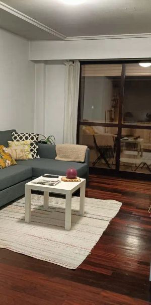 Piso de alquiler en Couto - Foto 1