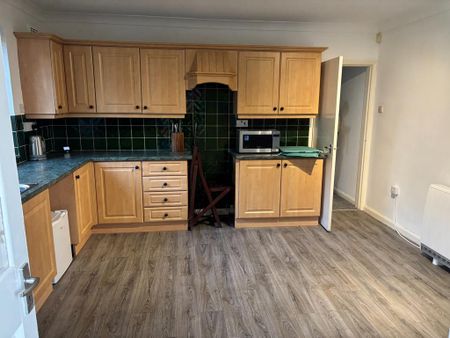 2 bedroom bungalow to rent - Photo 3