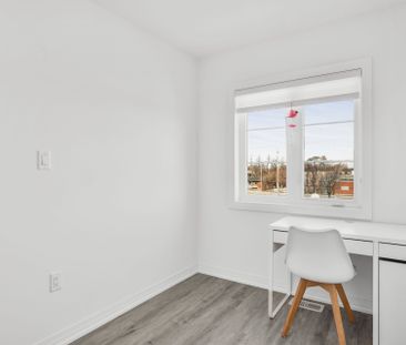 For Lease - 575 Woodward Ave Avenue Unit# 8, Hamilton, Ontario - Photo 6