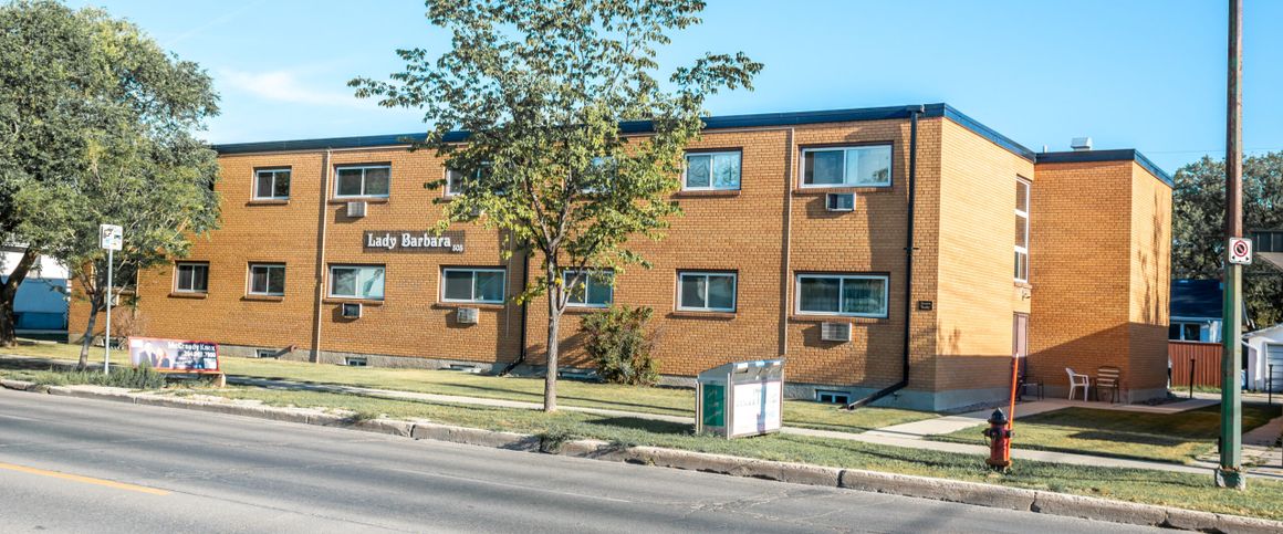 Lady Barbara Apartments - Photo 1