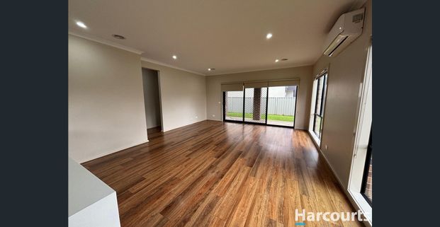 Spacious Home for Lease! - Photo 1