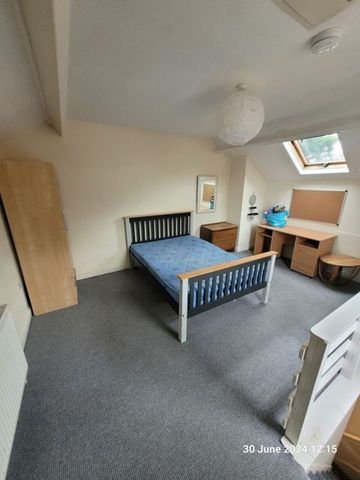 7 Elliott Road, Crookesmoor - Photo 5