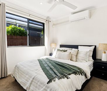 Stunning Family Home Offering Style, Space & Convenience - Photo 4