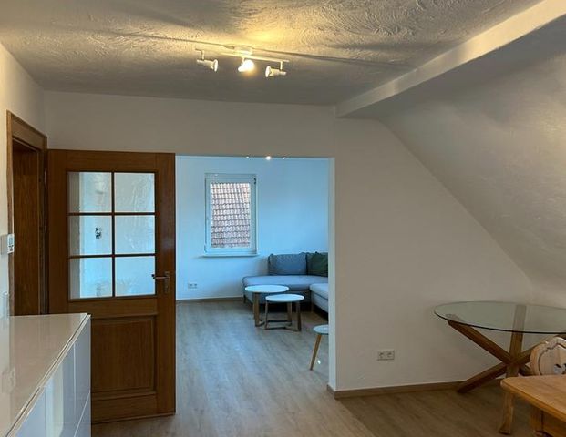 Zu Vermieten: Traumhafter 120m² Erstbezug 2.OG + DG 6-Zi-Wohnung - Photo 1