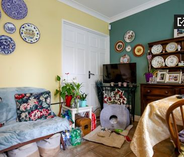 Room for rent in cosy 4-bedroom house, Clonsilla, Dublin - Photo 4