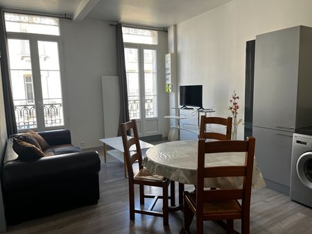 Location appartement 2 pièces, 36.14m², Rochefort - Photo 2