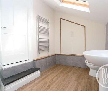 London Road South, Kirkley, NR33 - Photo 6