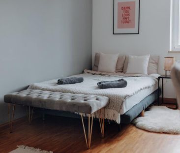 Helles, stilvoll möbliertes 15 qm Zimmer, Maxvorstadt im Dezember - Foto 1