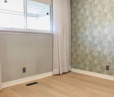 For Lease - 23 Gatesgill Crescent Unit# Main, Toronto, Ontario - Photo 2