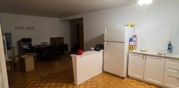 Appartement situé au 2e etage de une chambre - Photo 2