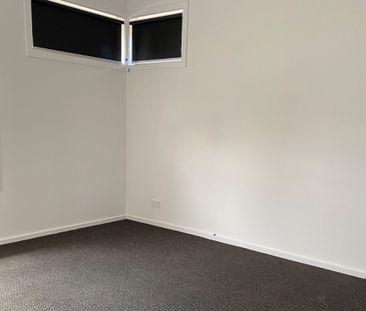 Churchill is calling you home - Photo 4