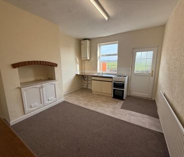 2 bedroom terraced house to rent - Photo 6