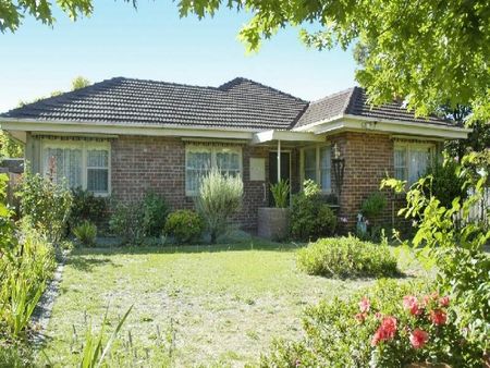 3-bedroom shared house, Elgar rd - Photo 4