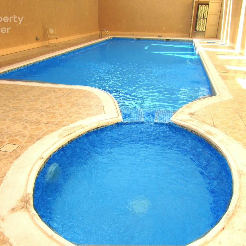 Maid Room I Private Garden I Spacious - Photo 1