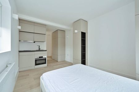 Studio to rent - Photo 2