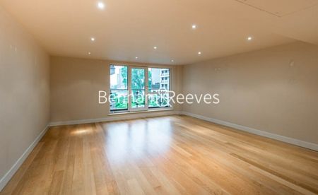 2 Bedroom flat to rent in Lensbury Avenue, Fulham, SW6 - Photo 5