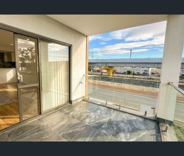 Top Locale. Walk to Everything! Ultra-convenient life style - Photo 1