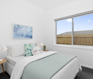 Charming Home in Prime Location - Photo 6