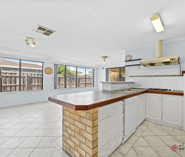 5 Dumant Ln, Canning Vale WA 6155 - Photo 3