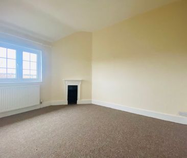Cromwell Road, Hertford - Photo 2