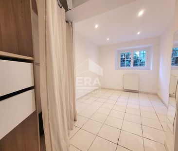 LOCATION PAU CENTRE : Appartement T3 de 90m² en rez de jardin - Photo 6