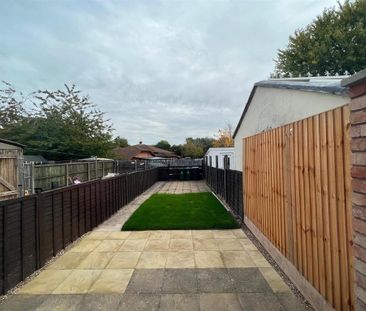 1 bedroom in a house share to rent - Photo 3