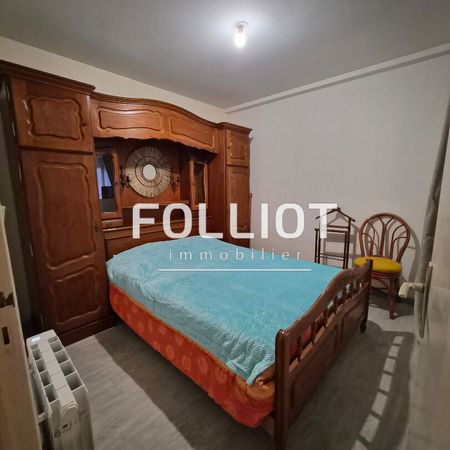 A LOUER - VIRE NORMANDIE- proche commerces - T2 SITU� AU REZ-DE-CHAUSS�E - Photo 3