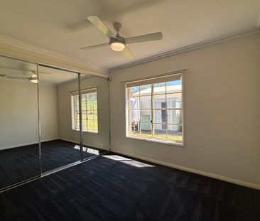 Spacious Family Living in Oxley Vale! - Photo 6