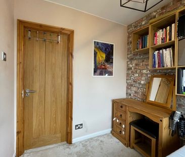 5 Bed Detached House, Hollinwell Avenue, NG8 - Photo 4