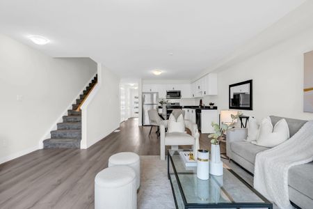 For Lease - 34 Wilkinson Avenue, Cambridge, Ontario - Photo 3