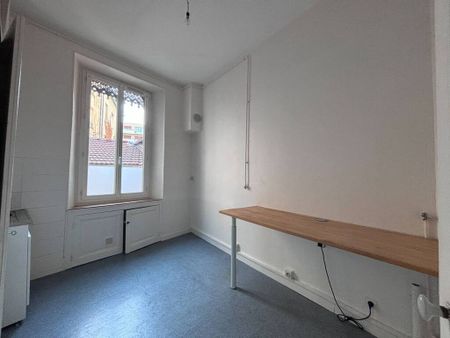 Location Appartement 1 pièce 42m² GRENOBLE 38000 - Photo 5