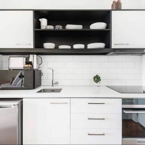 Comfortable, convenient living space in Auckland’s heart. - Photo 1