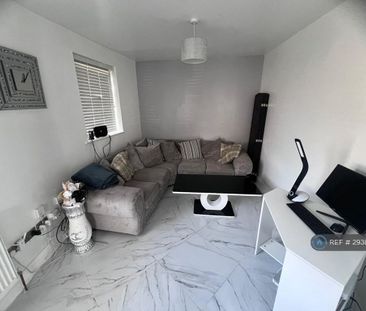 4 bedroom terraced house to rent - Photo 2