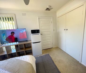 Bentleigh East - Photo 5