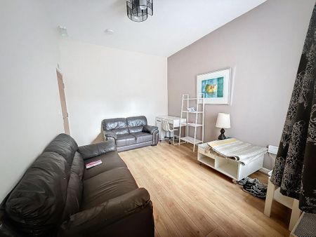 5 bedroom house share to rent - Photo 2