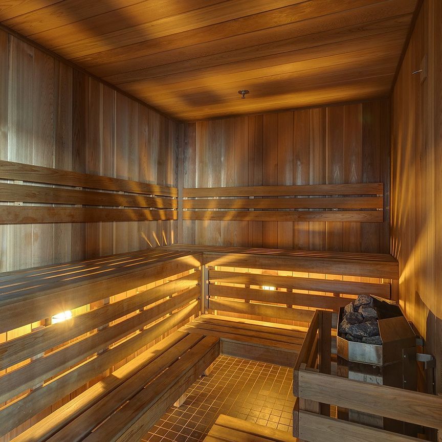 360 Rue Atateken, Montréal (Ville-Marie), QC H2L - Photo 1