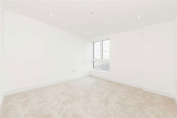 3 bedroom flat to rent - Photo 1