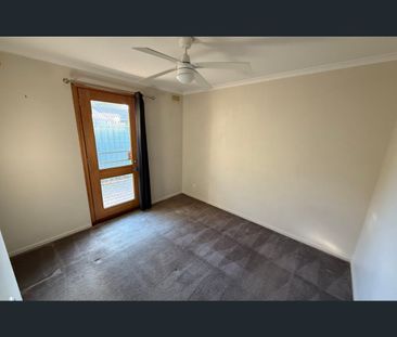 13 Kula Street, Shepparton, Vic 3630 - Photo 3