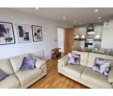 2 bedroom flat to rent - Photo 6