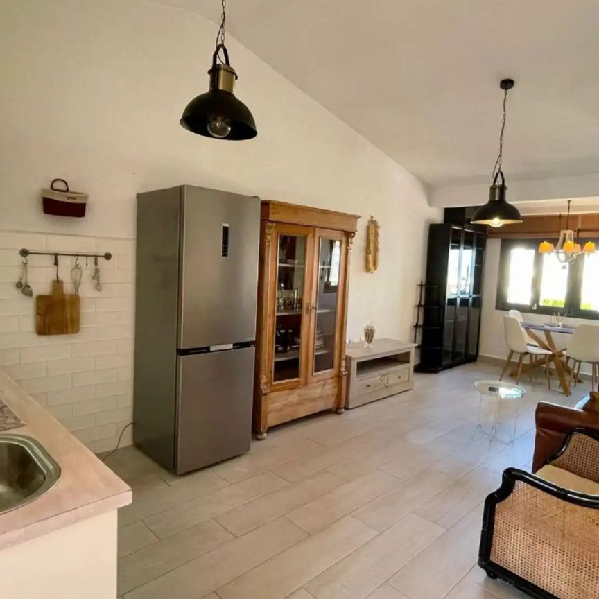 Piso de alquiler en Calle Huesca, 2, Cabo Cervera - Photo 1