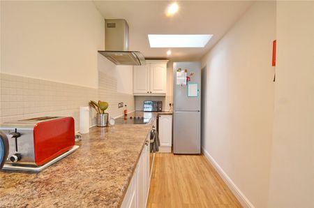 Monks Park Avenue, Horfield - Photo 4