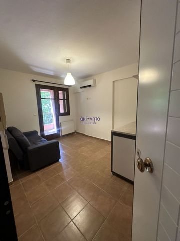 Studio/Γκαρσονιέρα για ενοικίαση - Άνω Πόλη, - Photo 3