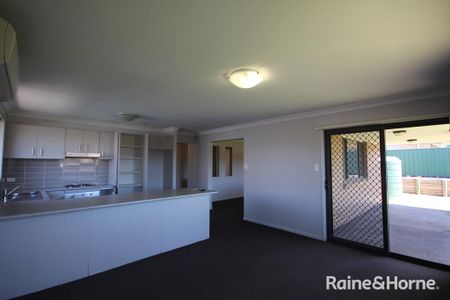 Family Home - Photo 3