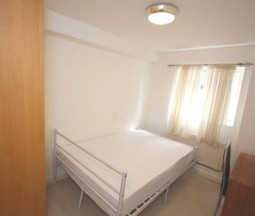 3 bedroom flat to rent - Photo 5