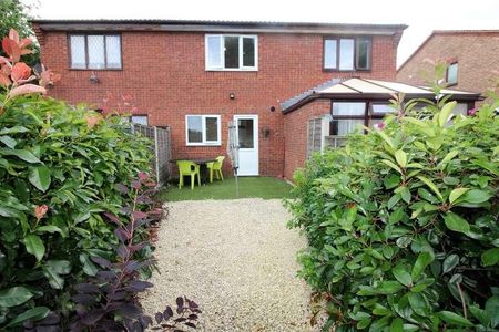 Windsor Walk, Darlaston, WS10 - Photo 3