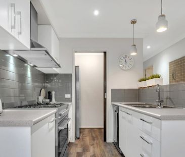 For Lease - Modern 3-Bedroom Family Home in Clyde | $600 per week - Photo 6